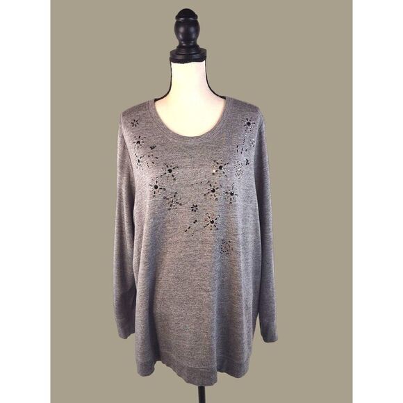 CJ Banks Gray Sweatshirt with Beaded Snowflakes Size 2X - Picture 1 of 12